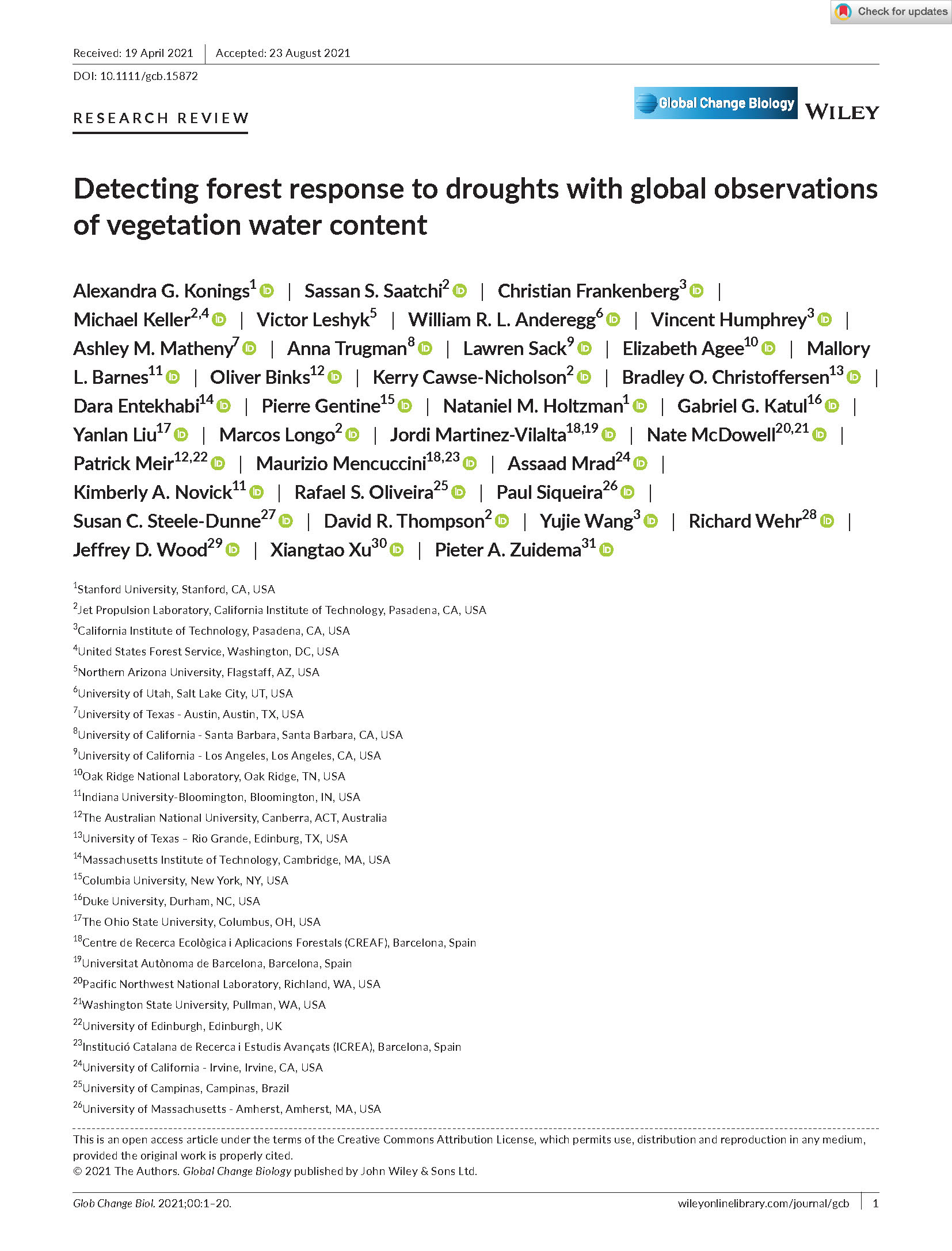 Detecting Forest Response to Droughts with Global Observations of Vegetation Water Content