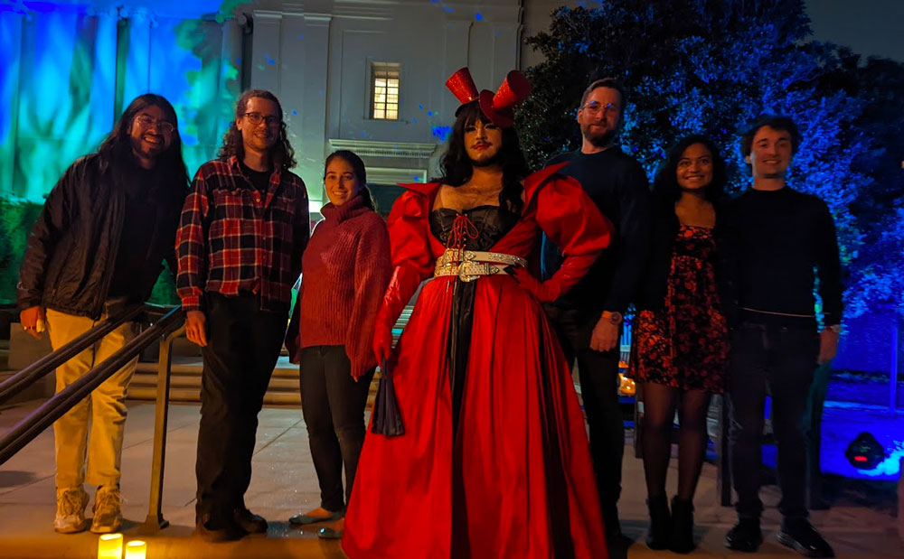 Group photo of the KISS Affiliates at the Huntington Library for the Science Into the Dark event