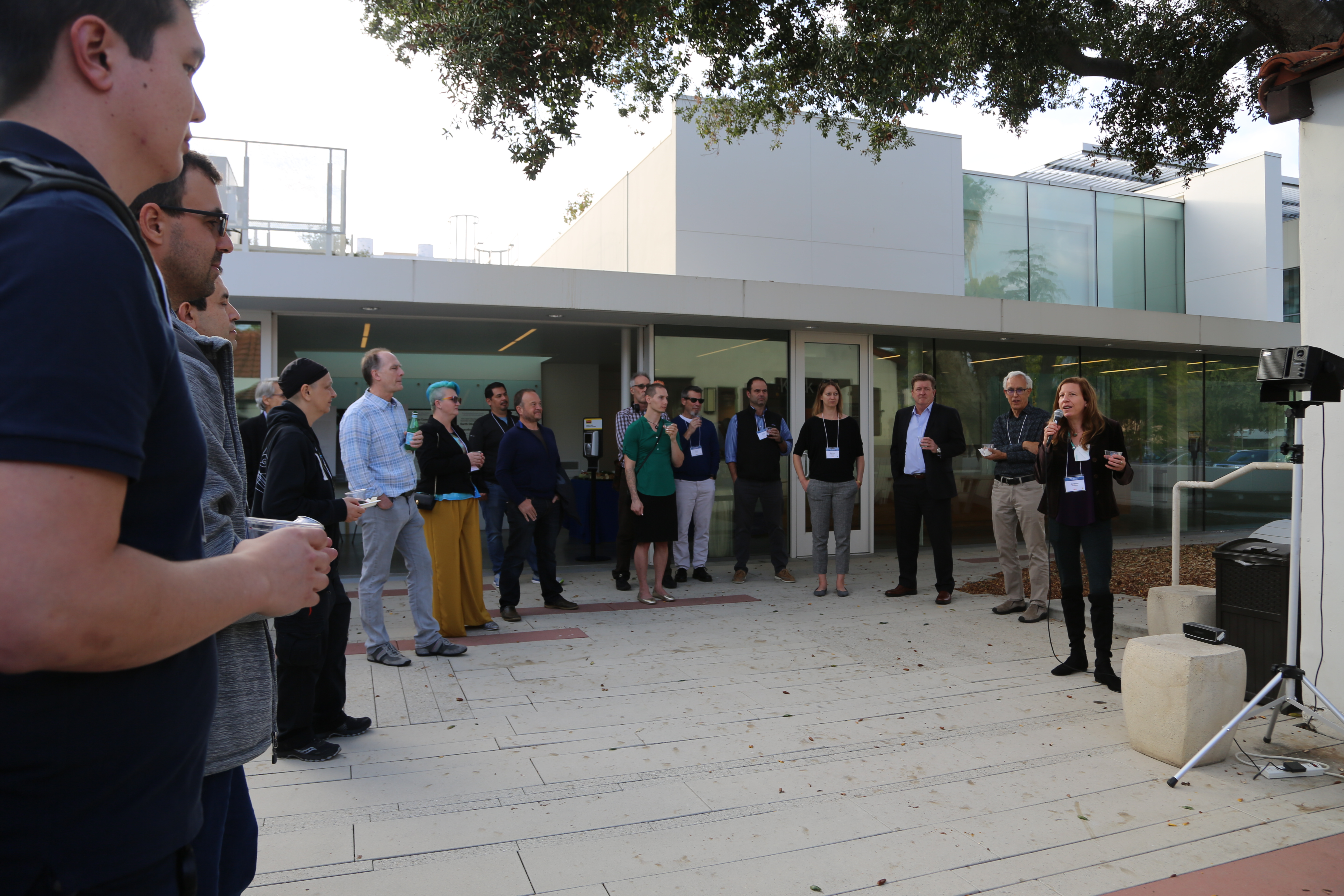 Image of a group gathering for 2022 JPL Researchers on Campus (JROC) Reception