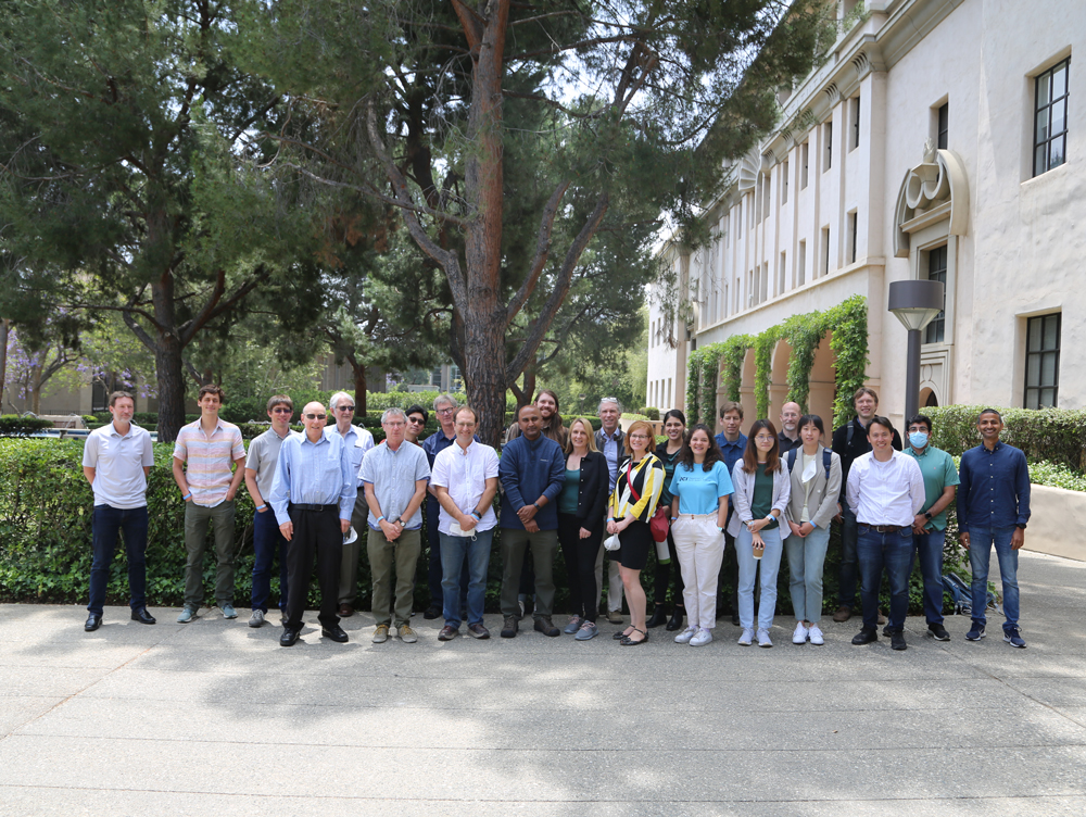 Group photo of Megacities Carbon Project Team Meeting participants
