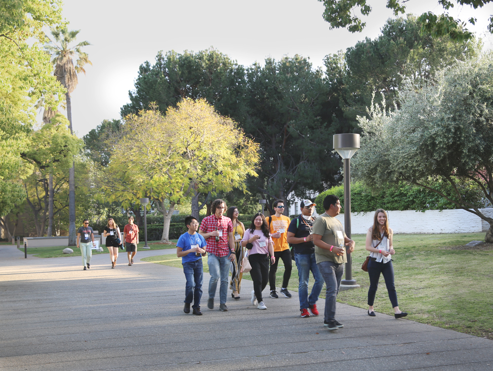 Image of attendees at 2022 JPL NRSG / Caltech CPA / KISS Decadal Networking Event